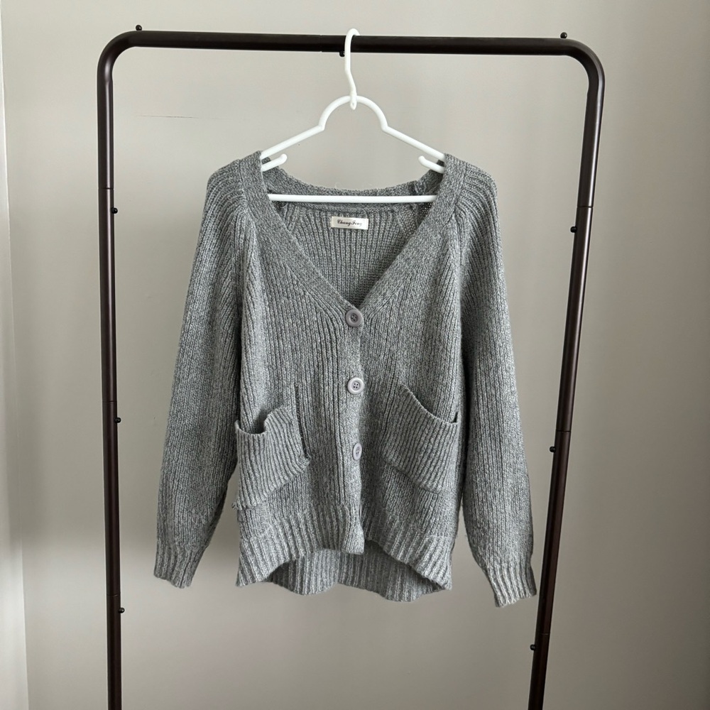 Chang Feng Grey Cardigan